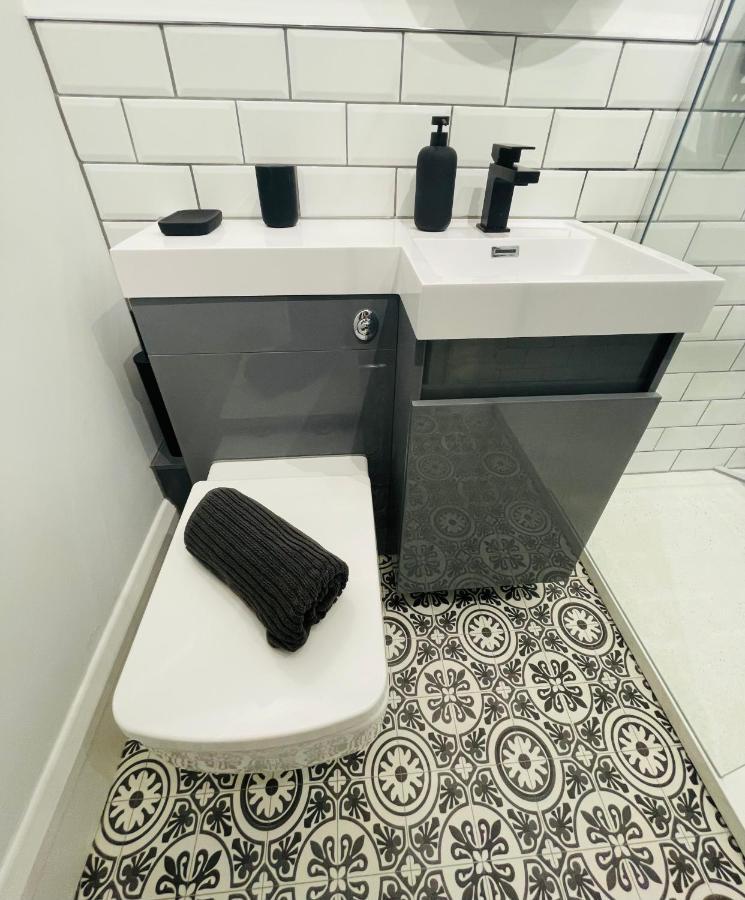 Ferienwohnung Stone'S Throw, 1 Bed Self-Contained Studio East Preston Exterior foto